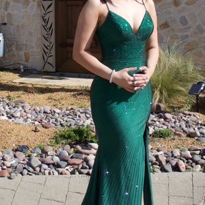 Sherri Hill Prom Dress size 6 Emerald Green current season, worn for pictures